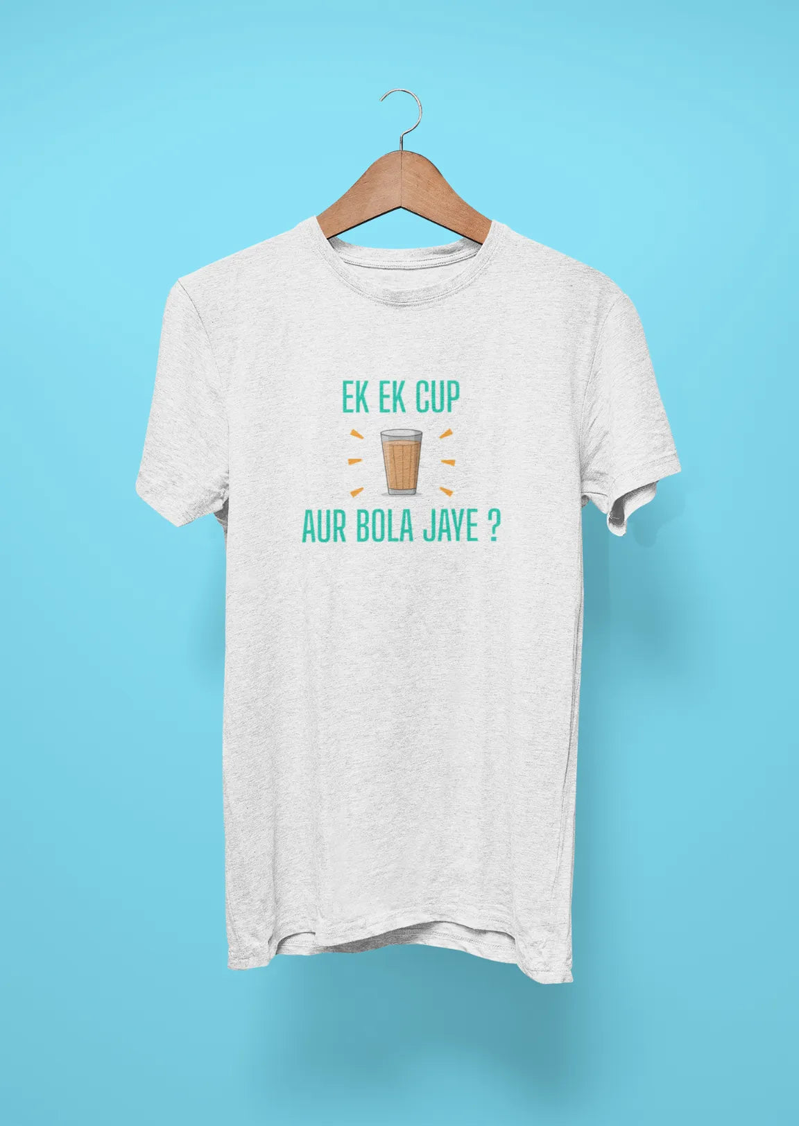 ek ek cup aur bola jaye t shirt white