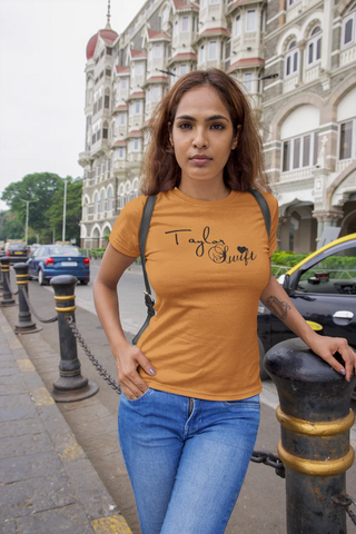 Taylor Swift Autograph T-Shirt